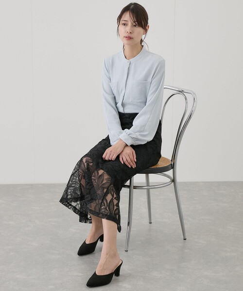 Jayro（ジャイロ）の「アウトポケバンドカラーブラウス（シャツ/ブラウス・レディース・ブラック/サックスブルー/オフホワイト・M）」の14枚目の写真