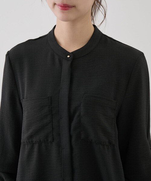 Jayro（ジャイロ）の「アウトポケバンドカラーブラウス（シャツ/ブラウス・レディース・ブラック/サックスブルー/オフホワイト・M）」の10枚目の写真