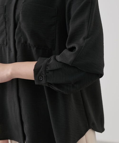 Jayro（ジャイロ）の「アウトポケバンドカラーブラウス（シャツ/ブラウス・レディース・ブラック/サックスブルー/オフホワイト・M）」の8枚目の写真