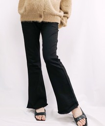 Mela（メラ）の「【マタニティ】オールシーズン着回しOK！美脚フレアデニム（デニムパンツ）」