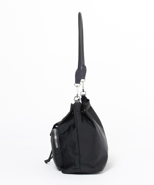 LAKOLE(ラコレ)の「2WAYポケット巾着ショルダーバッグ / 319932(ショルダーバッグ・レディース・オフホワイト/ブラック/カーキ/ライトグレー・FREE)」の10枚目の写真