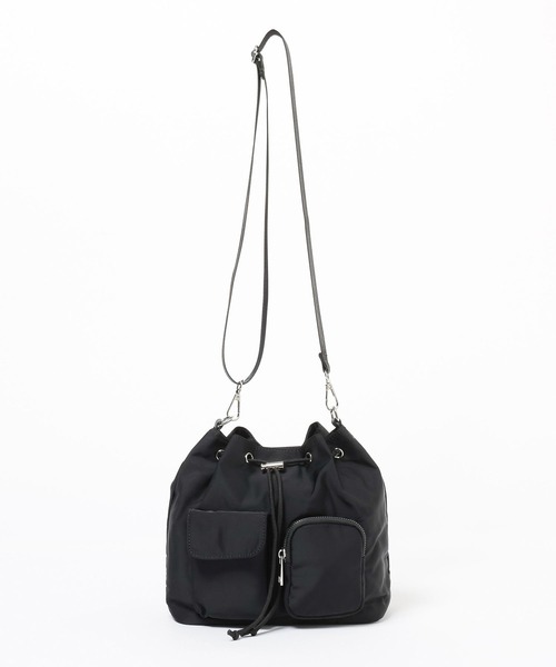 LAKOLE(ラコレ)の「2WAYポケット巾着ショルダーバッグ / 319932(ショルダーバッグ・レディース・オフホワイト/ブラック/カーキ/ライトグレー・FREE)」の20枚目の写真