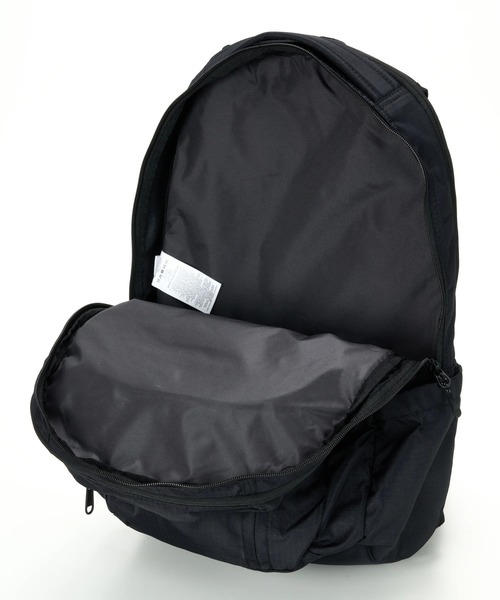 DAKINE（ダカイン）の「DAKINE メンズ CAMPUS PREMIUM BACKPACK 28L バックパック/リュック 【2025年春夏モデル】/ダカインバッグパック・リュックサック（バックパック/リュック・メンズ・ブラックミックス/ブラック・FREE）」の4枚目の写真
