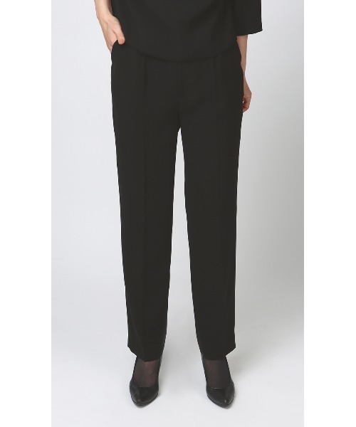 AOYAMA(アオヤマ)の「【ブラックフォーマル】美脚効果あり!センタープレスフォーマルパンツ【喪服・礼服・冠婚葬祭・オケージョン】|自宅で洗える・ウエスト後ろゴム・セットアップ可|(スーツパンツ・レディース・ブラック・9号/13号/17号/7号/15号/11号)」の6枚目の写真