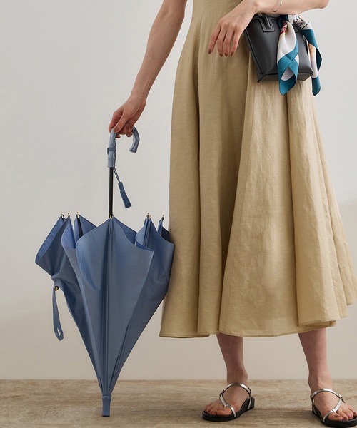 ROPE'（ロペ）の「【晴雨兼用・高機能】スライド式 ショートバンブーパラソル【UVカット/遮光・遮熱・防水効果】（長傘・レディース・ピンク系その他2/ブラック/ブルー系その他4/オフホワイト・FREE）」の4枚目の写真