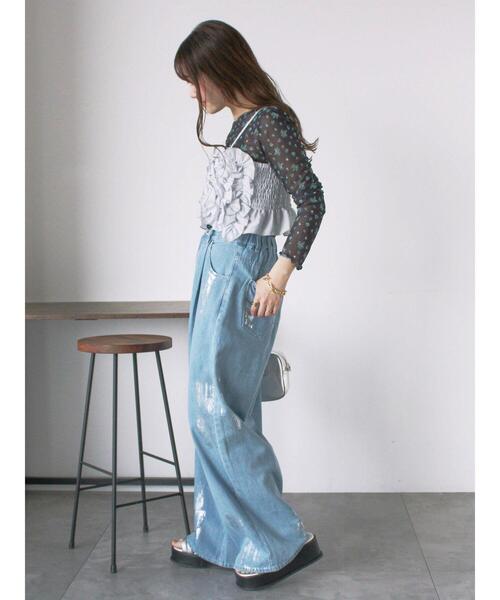 ehka sopo(エヘカソポ)の「箔プリントワイドデニムパンツ(デニムパンツ・レディース・ブルー/サックスブルー/グレー・F)」の16枚目の写真