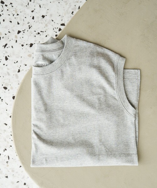 FREAK'S STORE(フリークスストア)の「限定展開 ノースリーブ Tシャツ(Tシャツ/カットソー・レディース・サックスブルー/レッド/その他13/ワインレッド/グレー/オフホワイト/ベージュ/ブラウン/ネイビー/ブラック・フリ-)」の4枚目の写真
