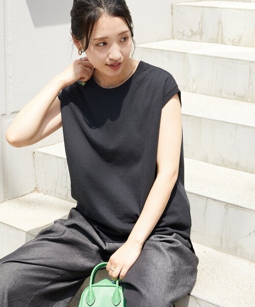 FREAK'S STORE(フリークスストア)の「限定展開 ノースリーブ Tシャツ(Tシャツ/カットソー・レディース・サックスブルー/レッド/その他13/ワインレッド/グレー/オフホワイト/ベージュ/ブラウン/ネイビー/ブラック・フリ-)」の14枚目の写真