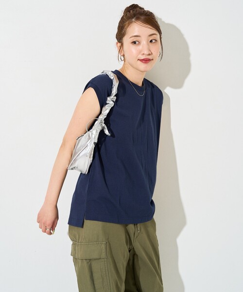 FREAK'S STORE(フリークスストア)の「限定展開 ノースリーブ Tシャツ(Tシャツ/カットソー・レディース・サックスブルー/レッド/その他13/ワインレッド/グレー/オフホワイト/ベージュ/ブラウン/ネイビー/ブラック・フリ-)」の17枚目の写真