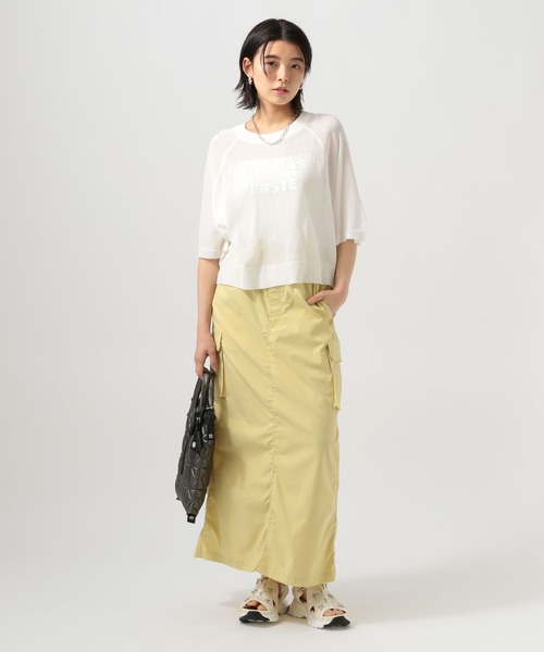 BAYFLOW（ベイフロー）の「[選べるアソートロゴ]シアーニットショートプルオーバー（ニット/セーター・レディース・その他1/オフホワイト/グレイッシュベージュ・FREE）」の18枚目の写真