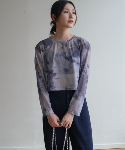 maison de LATIR(メゾンドラティール)の「無地のシアー素材に飽きたら次はタイダイ柄。夏服UV対策にも長袖シアートップス(Tシャツ/カットソー・レディース・グレー/パープル・ONESIZE)」の9枚目の写真