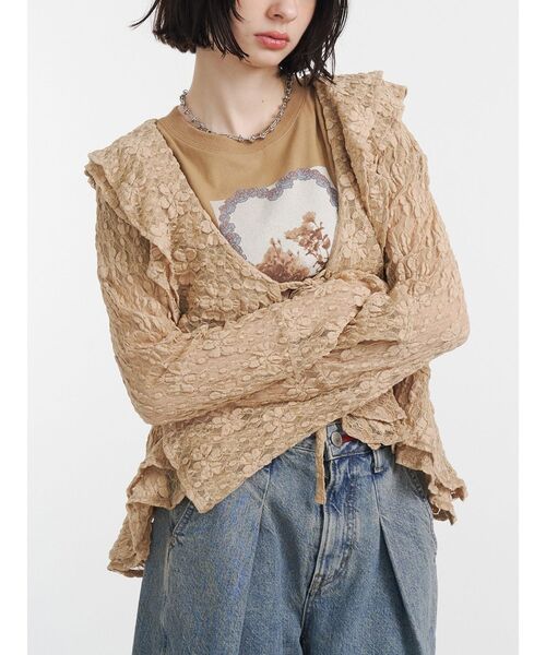 jouetie（ジュエティ）の「ラッフルフリルレースブラウス（シャツ/ブラウス・レディース・ブラック/オフホワイト/ベージュ・MEDIUM）」の6枚目の写真