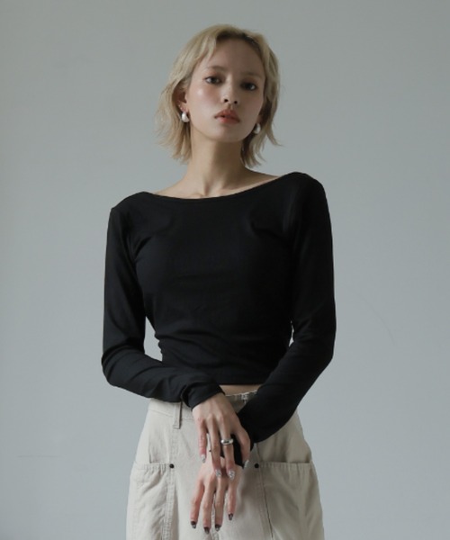 Ulysses(ユリシス)の「【ブラトップ】カップ付きバックオープンクロスデザインカットソー(Tシャツ/カットソー・レディース・ホワイト/ブラック/グレー・M/S)」の15枚目の写真