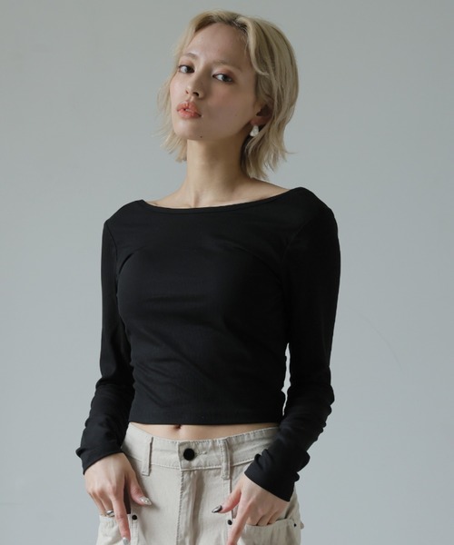 Ulysses(ユリシス)の「【ブラトップ】カップ付きバックオープンクロスデザインカットソー(Tシャツ/カットソー・レディース・ホワイト/ブラック/グレー・M/S)」の7枚目の写真