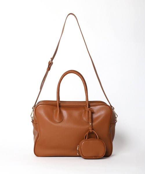 soins（ソワン）の「【牛革】ミニバッグチャーム付きスクエアボストンバッグ（ボストンバッグ・レディース・ブラック/キャメル・FREE）」の6枚目の写真