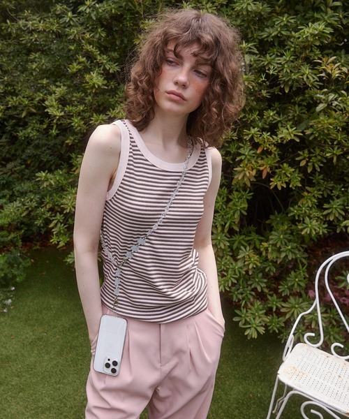 Lil Ambition(リルアンビション)の「マルチボーダータンクトップ(タンクトップ・レディース・カーキ/ピンク・FREE)」の5枚目の写真