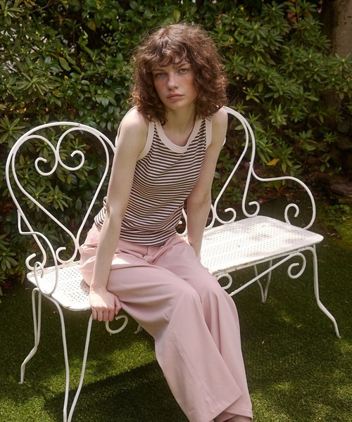 Lil Ambition(リルアンビション)の「マルチボーダータンクトップ(タンクトップ・レディース・カーキ/ピンク・FREE)」の4枚目の写真