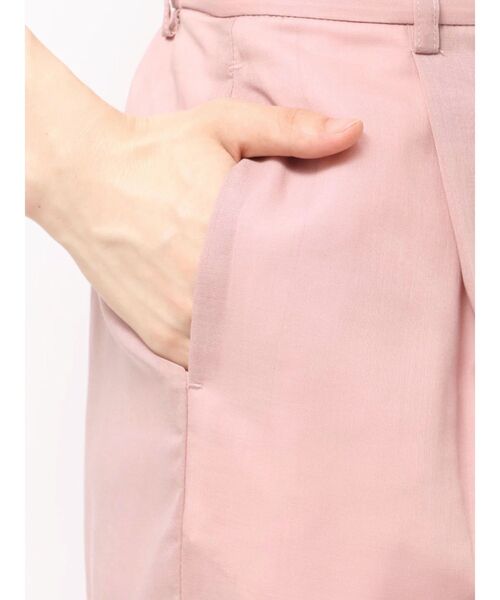 TONAL(トーナル)の「シアータックワイドパンツ(その他パンツ・レディース・ブラック/ベージュ/ピンク・MEDIUM/SMALL)」の6枚目の写真