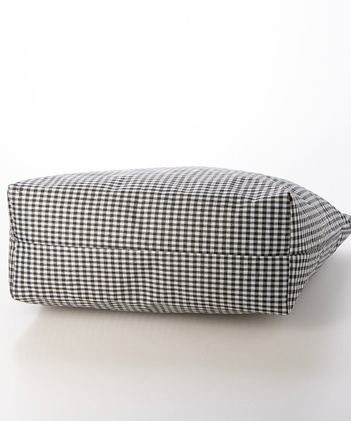 cache cache（カシュ カシュ）の「カシュカシュ cachecache / ウォッシャーナイロンパッカブルトート（トートバッグ・レディース・アイボリー/ブラック/グレー/ブラック系その他・FREE）」の14枚目の写真