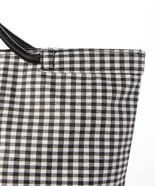 cache cache（カシュ カシュ）の「カシュカシュ cachecache / ウォッシャーナイロンパッカブルトート（トートバッグ・レディース・アイボリー/ブラック/グレー/ブラック系その他・FREE）」の12枚目の写真