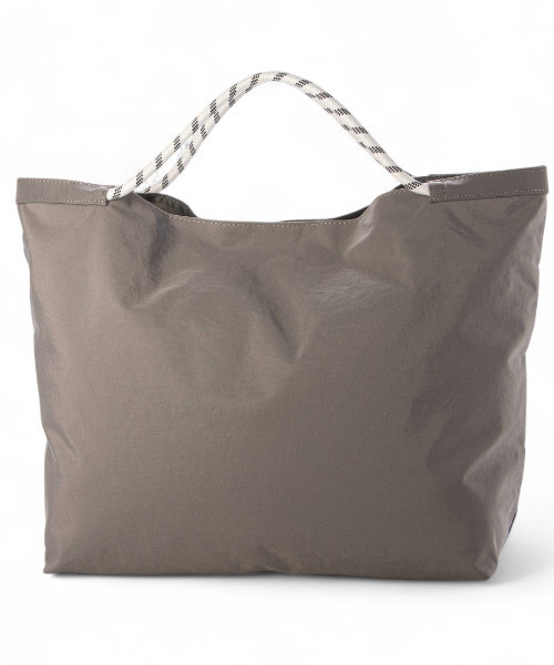 cache cache（カシュ カシュ）の「カシュカシュ cachecache / ウォッシャーナイロンパッカブルトート（トートバッグ・レディース・アイボリー/ブラック/グレー/ブラック系その他・FREE）」の10枚目の写真