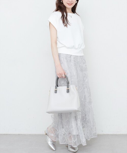 natural couture（ナチュラルクチュール）の「きれいめポンチボートネックTOPS（タンクトップ・レディース・ピンク/ブルー/アイボリー/グレイッシュベージュ/ブラック・FREE）」の9枚目の写真