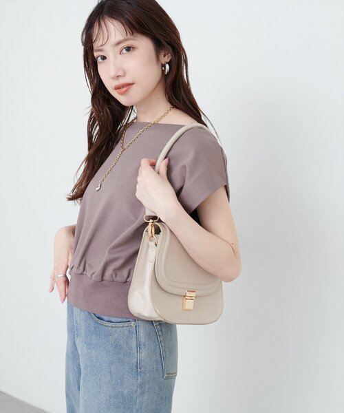 natural couture（ナチュラルクチュール）の「きれいめポンチボートネックTOPS（タンクトップ・レディース・ピンク/ブルー/アイボリー/グレイッシュベージュ/ブラック・FREE）」の12枚目の写真