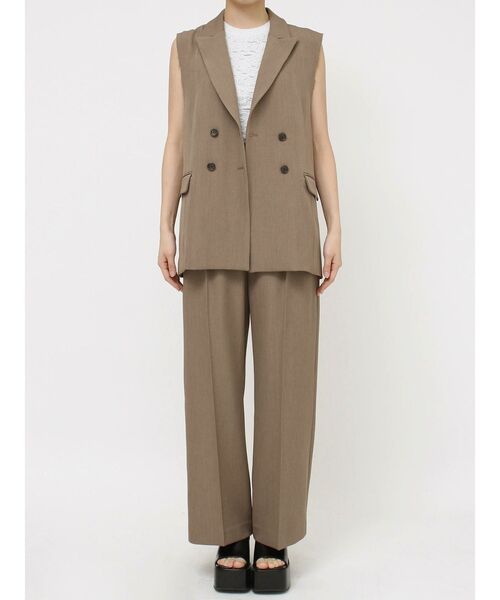 MURUA（ムルーア）の「【セットアップ対応】ピークドラペルダブルミドルジレベスト（ベスト・レディース・ブラック/ネイビー/グレー/モカ・FREE）」の21枚目の写真