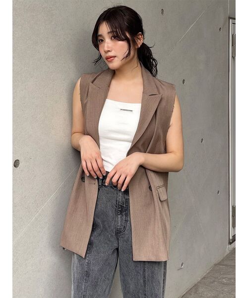 MURUA（ムルーア）の「【セットアップ対応】ピークドラペルダブルミドルジレベスト（ベスト・レディース・ブラック/ネイビー/グレー/モカ・FREE）」の18枚目の写真