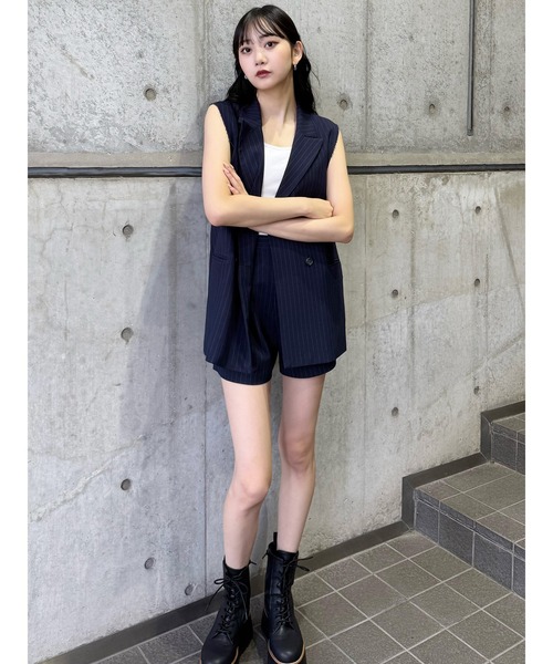 MURUA（ムルーア）の「【セットアップ対応】ピークドラペルダブルミドルジレベスト（ベスト・レディース・ブラック/ネイビー/グレー/モカ・FREE）」の6枚目の写真