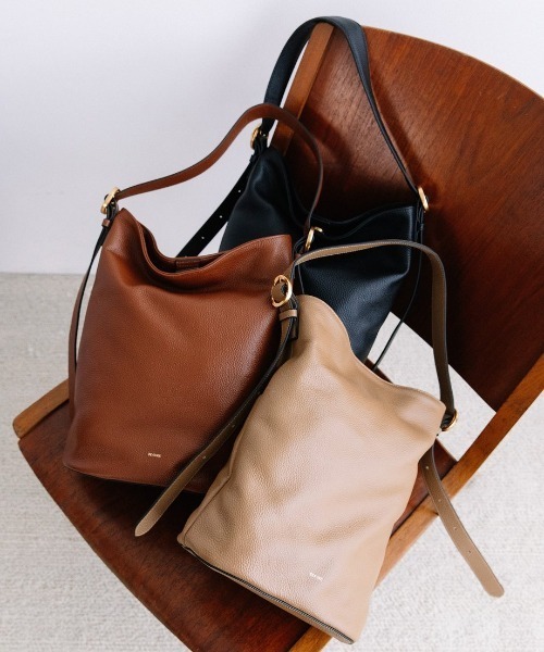 Beau're(ヴュレ)の「【BEAURE/ビュレ】Design Buckle Bucket ショルダー Bag(ショルダーバッグ・レディース・ベージュ/ブラック/アイボリー/ブラウン・FREE)」の22枚目の写真