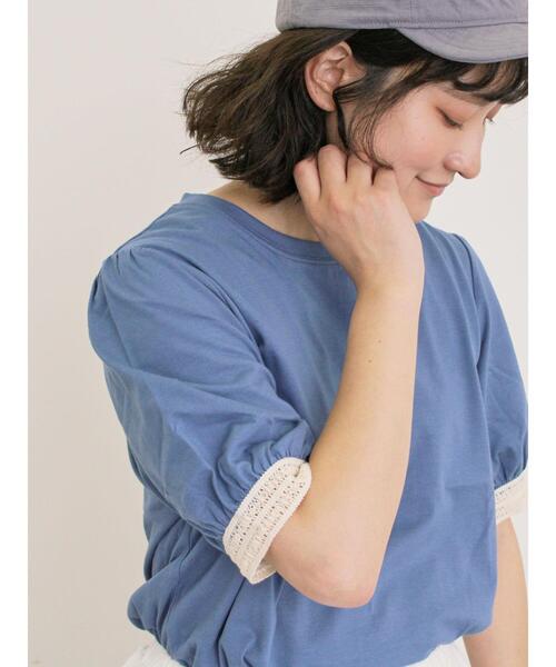 Samansa Mos2(サマンサ モスモス)の「【汗染み防止】袖口レースパフスリーブTシャツ(Tシャツ/カットソー・レディース・オフホワイト/ブルー/チャコールグレー/キナリ・F)」の1枚目の写真