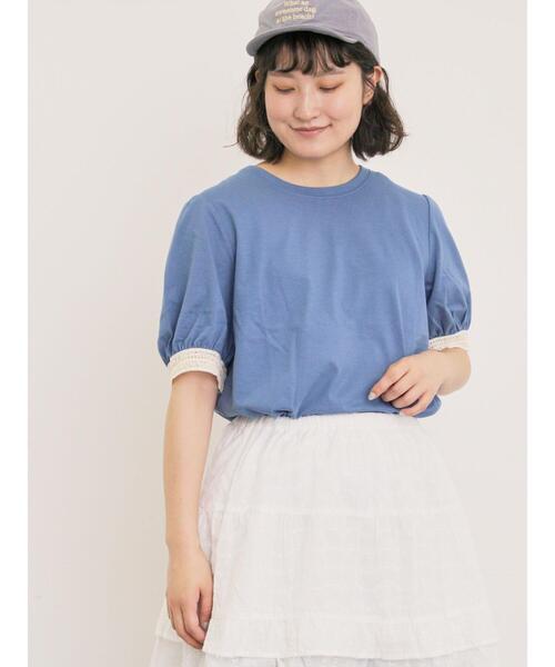 Samansa Mos2(サマンサ モスモス)の「【汗染み防止】袖口レースパフスリーブTシャツ(Tシャツ/カットソー・レディース・オフホワイト/ブルー/チャコールグレー/キナリ・F)」の5枚目の写真