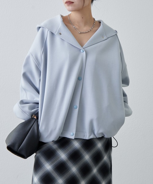 Lui's(ルイス)の「relaxスナップフードブルゾン(Tシャツ/カットソー・レディース・グレー/ブラック/ライトグレー/サックスブルー/チャコールグレー・FREE)」の22枚目の写真