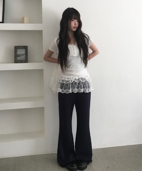 anyonemore（エニワンモア）の「スリムフィットウエストゴムブーツカットトレーニングパンツ（スウェットパンツ・レディース・ブラック/ネイビー/グレー・FREE）」の8枚目の写真