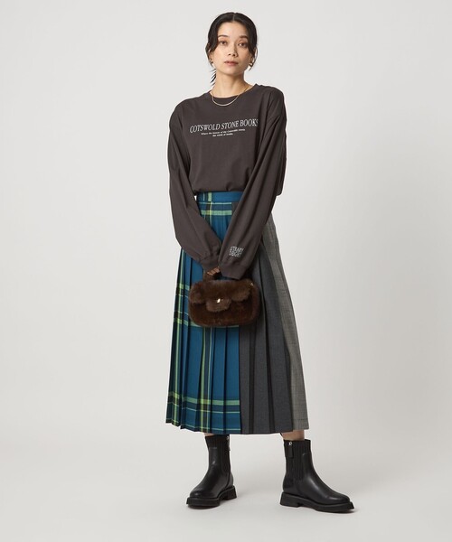 green label relaxing(グリーンレーベルリラクシング)の「ロゴ ロングスリーブ Tシャツ(Tシャツ/カットソー・レディース・ダークグレー/その他1/その他2・FREE)」の9枚目の写真