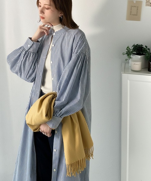 classicalelf（クラシカルエルフ）の「着方自在でロングシーズン活躍◎柄アソートバンドカラービッグシャツワンピ（シャツワンピース・レディース・ブラック系2/ホワイト/ブラック系1/ネイビー系・X-LARGE/SMALL/MEDIUM/LARGE）」の4枚目の写真