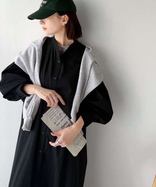 classicalelf（クラシカルエルフ）の「着方自在でロングシーズン活躍◎柄アソートバンドカラービッグシャツワンピ（シャツワンピース・レディース・ブラック系2/ホワイト/ブラック系1/ネイビー系・X-LARGE/SMALL/MEDIUM/LARGE）」の10枚目の写真