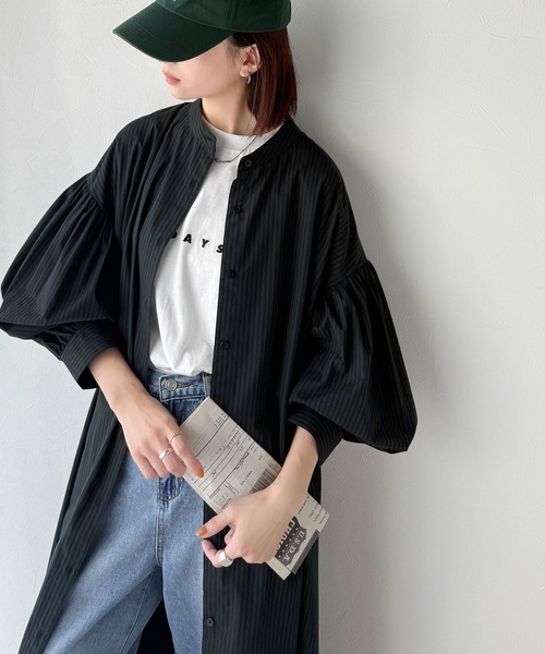 classicalelf（クラシカルエルフ）の「着方自在でロングシーズン活躍◎柄アソートバンドカラービッグシャツワンピ（シャツワンピース・レディース・ブラック系2/ホワイト/ブラック系1/ネイビー系・X-LARGE/SMALL/MEDIUM/LARGE）」の7枚目の写真