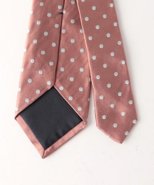 UNITED ARROWS（ユナイテッドアローズ）の「＜SOVEREIGN（ソブリン）＞BIANCHI サテン ドット タイ◆（ネクタイ・メンズ・ゴールド/シルバー/グレー/ピンク/ターコイズブルー/ネイビー・フリー）」の8枚目の写真