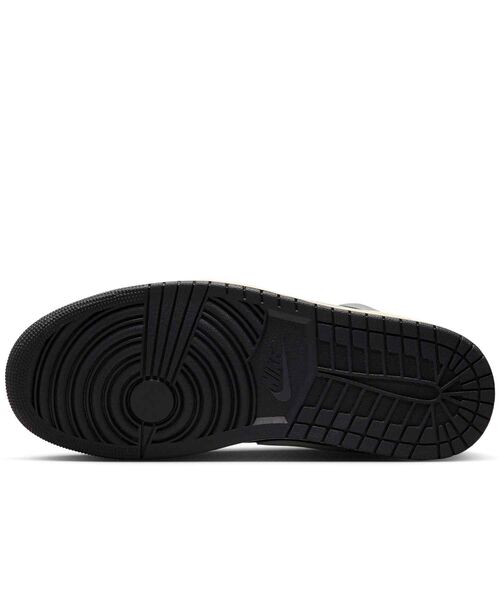 JORDAN BRAND(ジョーダンブランド)の「エア ジョーダン 1 LOW SE メンズシューズ / Air Jordan 1 Low SE Men's Shoes HQ2010-012 Light Smoke Grey(スニーカー・メンズ・スモークグレー・26.5/26/25.5/25/30/29.5/29/28.5/28/27.5/27)」の9枚目の写真