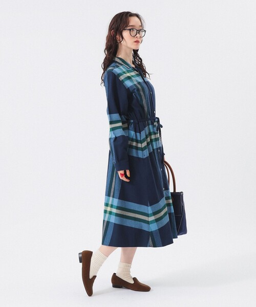 BEAMS BOY（ビームスボーイ）の「ビッグ タータン ワンピース（ワンピース・レディース・ダークグリーン/ネイビー/オレンジ・1/2）」の18枚目の写真