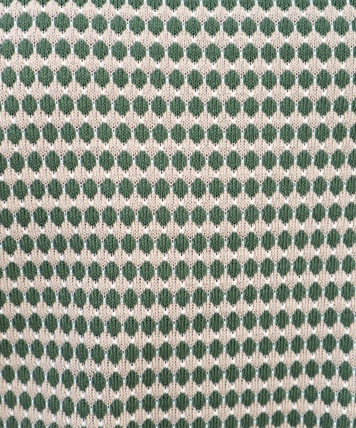 CECIL McBEE（セシルマクビー）の「ハニカム柄ジャガードトップス（Tシャツ/カットソー・レディース・ブラック/グリーン/ブルー・MEDIUM/LARGE）」の15枚目の写真