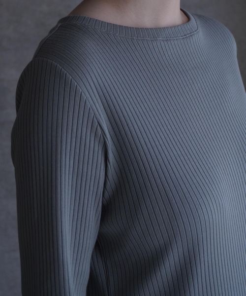 k3&co.(ケイスリーアンドコー)の「Thumbhole ribbed dress(ワンピース・レディース・ブラック/セージグリーン/レッド・ONE SIZE)」の19枚目の写真