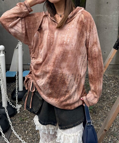 CIAOPANIC(チャオパニック)の「ショルダースリットタイダイフーディー(Tシャツ/カットソー・レディース・グリーン/イエロー/ブラウン・ONE SIZE)」の5枚目の写真