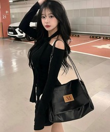 at12:03（アットイチニーゼロサン）の「【日本未発売/WEB限定】MUCENT(ムセント)/チェーン ショルダーバッグ/INFINITY LEATHER CHAIN SHOULDER BAG（ショルダーバッグ）」