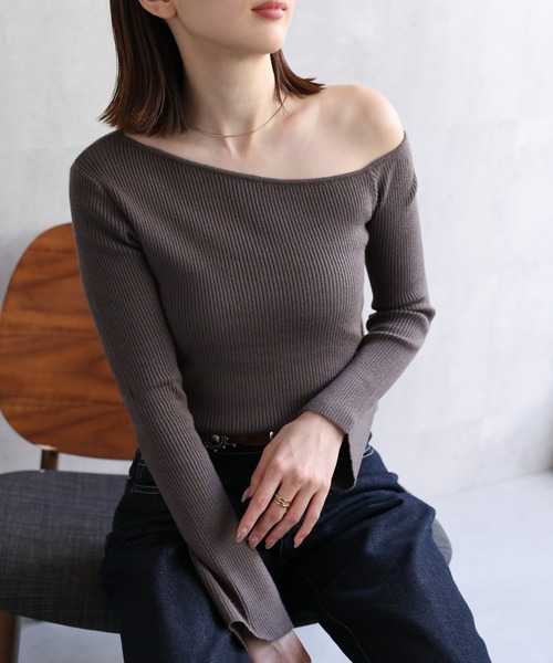 model：162cm 着用サイズ：F
