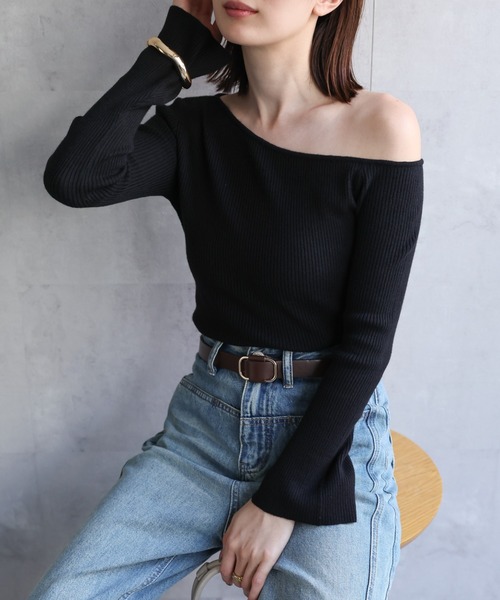 セール】アシンメトリーオフショルダートップス/ハイゲージニット/ベル