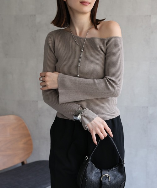 model：162cm 着用サイズ：F