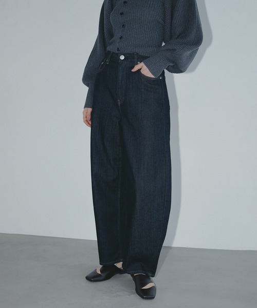 MANOF（マノフ）の「RED CARD×MANOF Valley CURVE DENIM（デニムパンツ・レディース・インディゴブルー・25/24/23）」の10枚目の写真